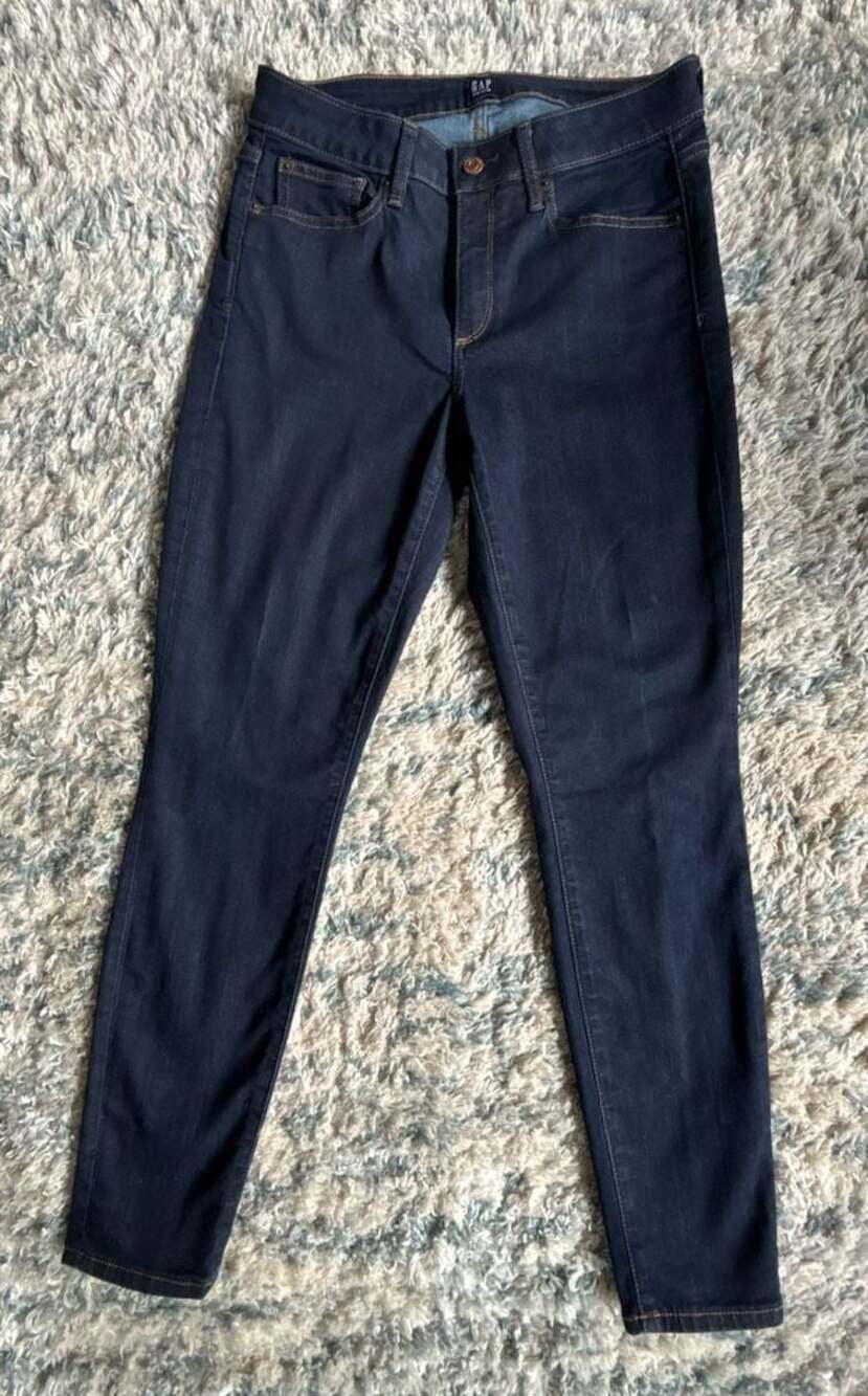 Gap Mid Rise True Skinny Jeans Dark Wash Size 30R